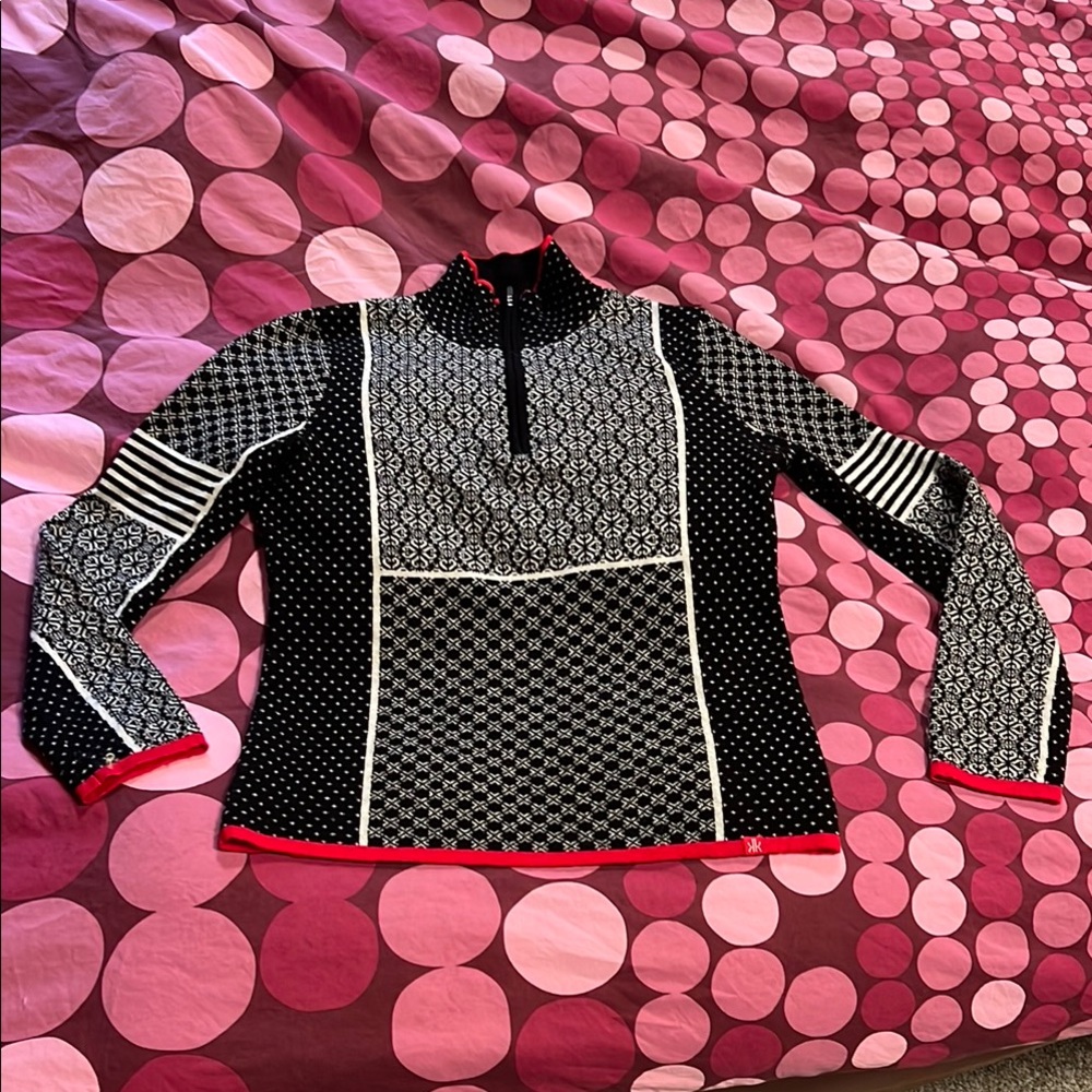 Women's Krimson Klover Black and White zip neck Sweater